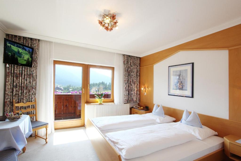 Aalto Panorama Hotel Seefeld in Tirol Pokoj fotografie